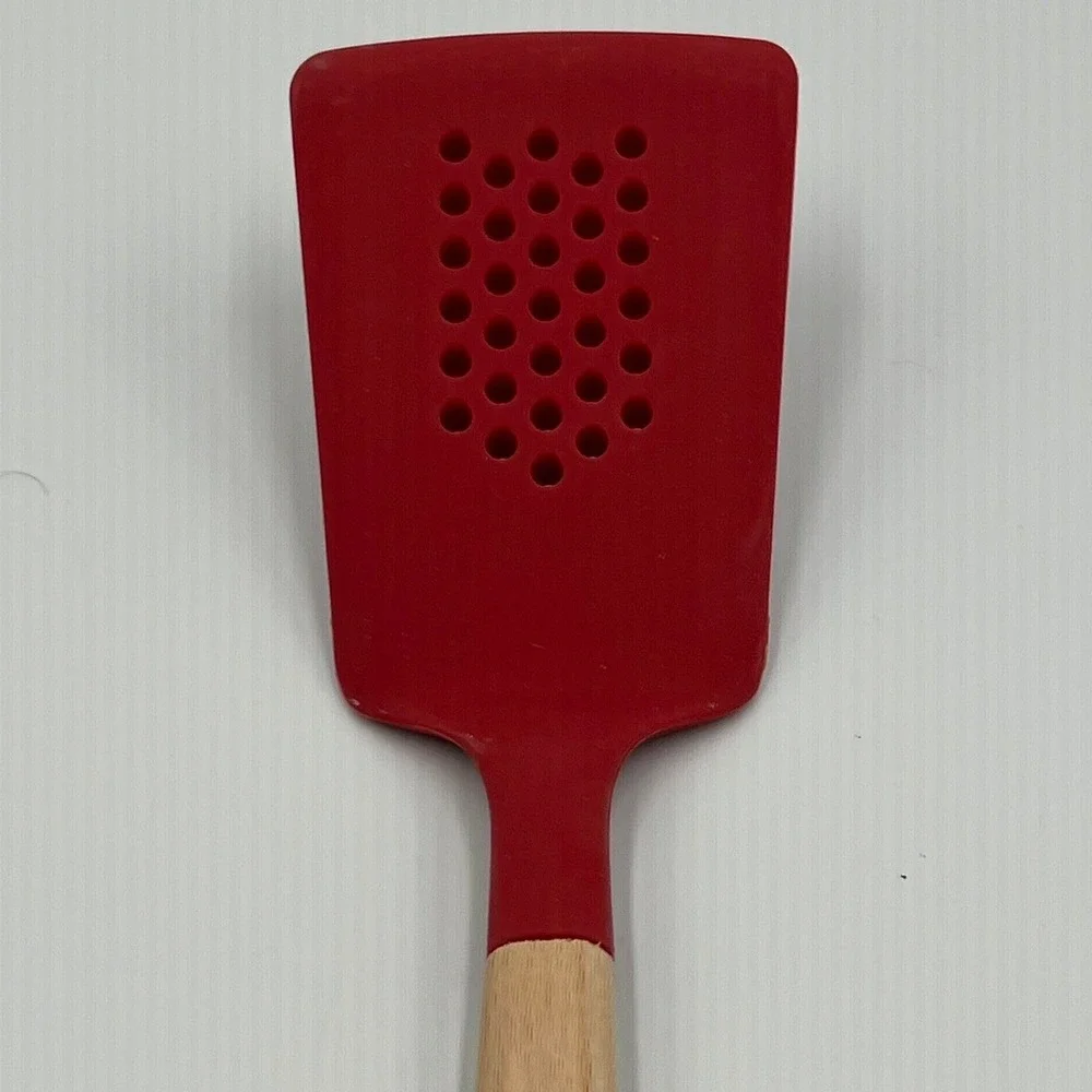 Threshold Cookie Turner Kitchen Spatula Red Silicone Beechwood Handle New NWT